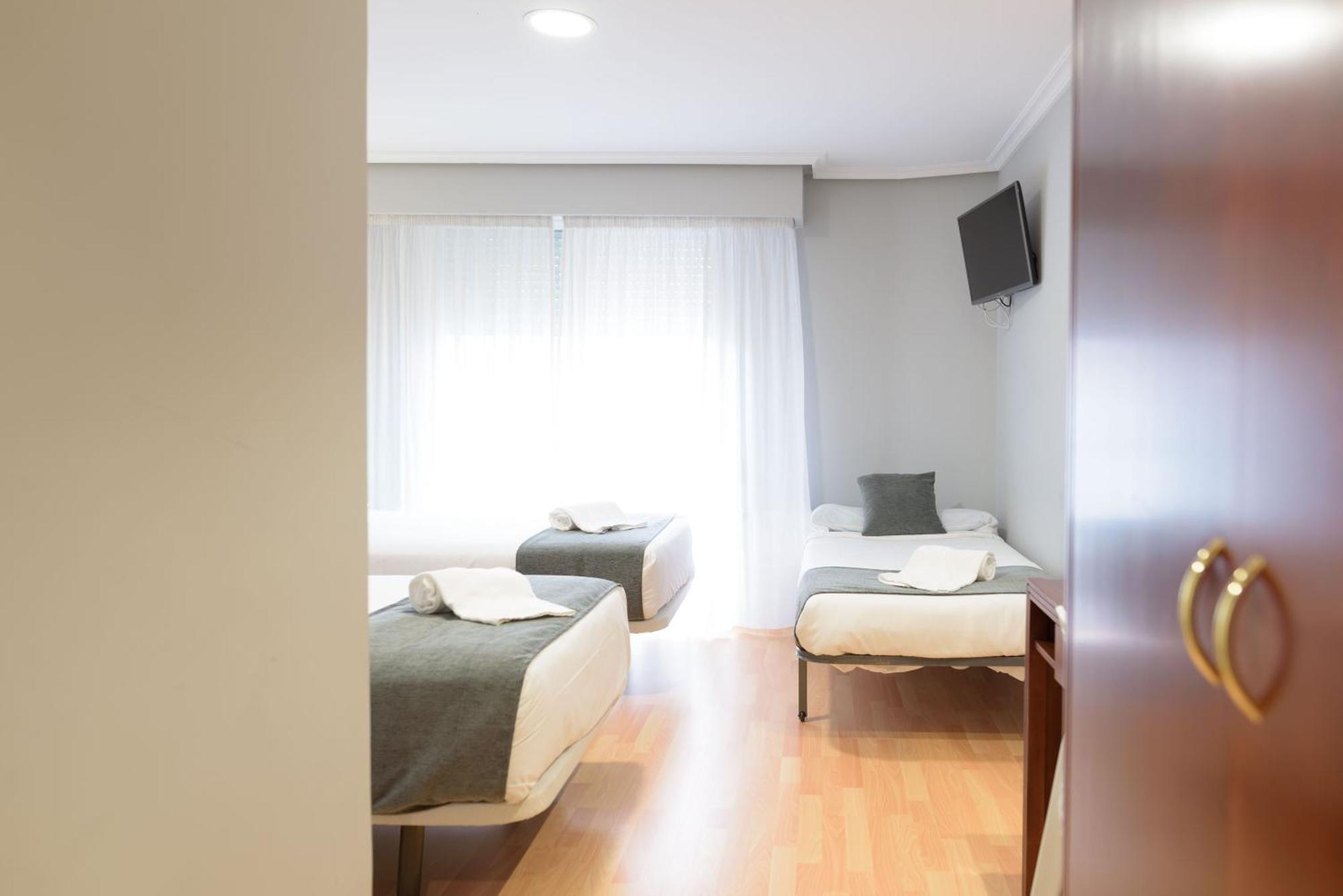 Hotel Alda Xinzo Xinzo de Limia Buitenkant foto