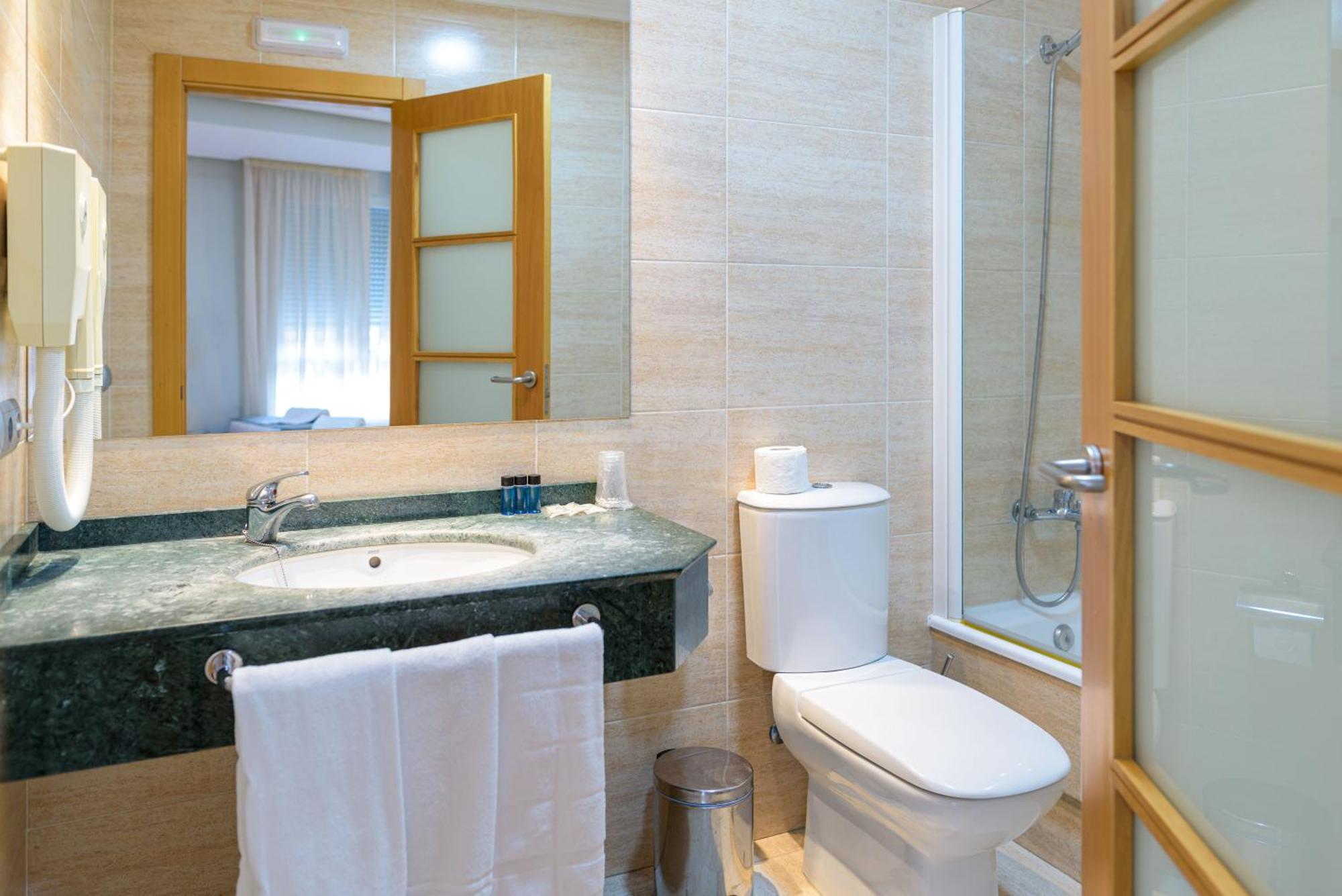 Hotel Alda Xinzo Xinzo de Limia Buitenkant foto